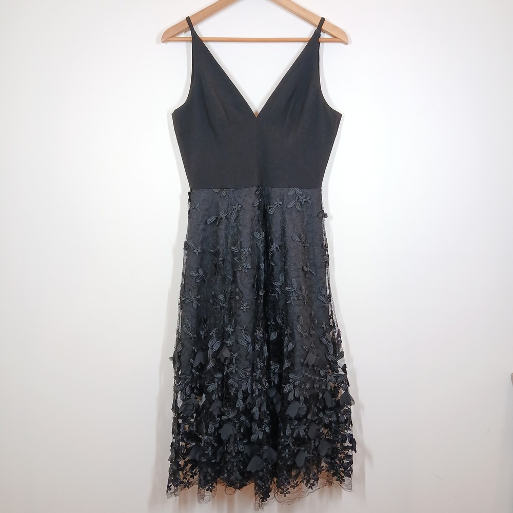 Dress The Population Dress Womens S Black 3D Floral Applique V-Neck Lace Skirt